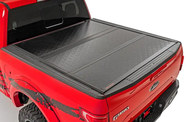 Hard Low Profile Bed Cover | 6'10" Bed | Ford F-250/F-350 Super Duty (08-16)