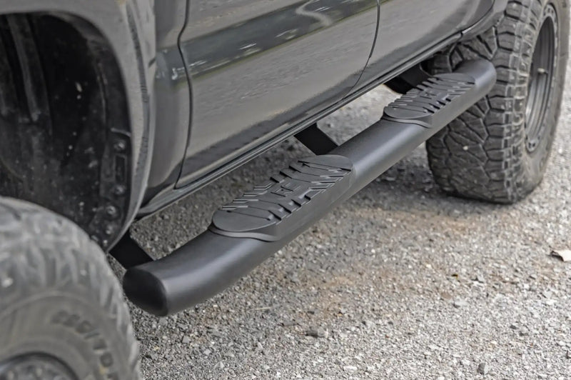 Oval Nerf Steps | Double Cab | Black | Toyota Tacoma 2WD/4WD (2005-2023)